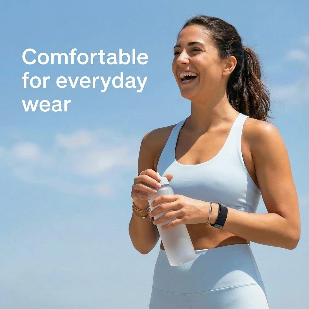 Woman wearing the Vitro band by Fitmo, comfortable for everyday wear [EN]